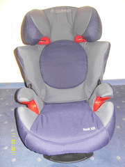 Автокресло Maxi Cosi Rodi XR