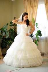 Воздушное,  легкое свадебное платье  ищет покупателя