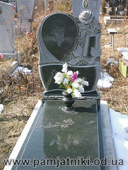 Гранитные памятники, мраморная крошка, эксклюзивные изделия