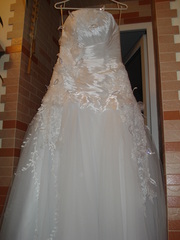 Свадебное платье из салона ( 50% от первоначальной цены)
