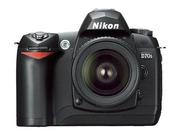 Nikon D70s + Nikkor 18-55mm f/3.5 - 5.6 KIT
