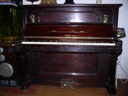 Продам антикварное пианино IBACH Германия.