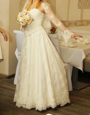 Продам свадебное итальянское платье