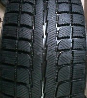 Зимние шины Maxtrek Trek M7 215/45 R17 