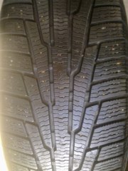 Зимние шины  Nokian 255/55 R18