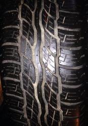 Автошины  Bridgestone 225/65 R17 