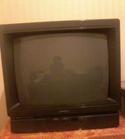 Телевизор под ремонт или на запчасти