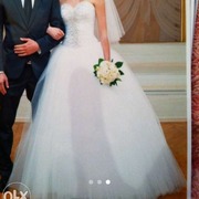 Свадебное платье усыпанное камнями б/у Одесса