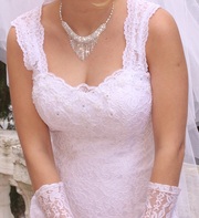 Продам б/у свадебное белое платье со шлейфом