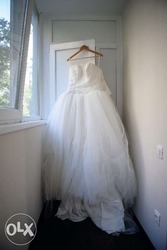 Продам Свадебное платье Vera Wang б/у