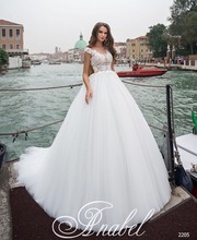 Свадебное платье,  нежное и красивое 