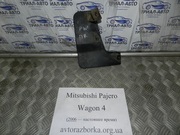 5370A241 Брызговик задний,  левый на Mitsubishi Pajero