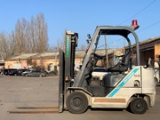 Вилочний автонавантажувач TCM (Nissan),  з напівкабіною,  піччю 