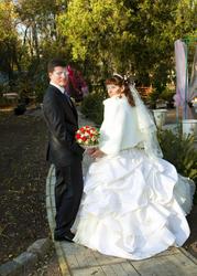 Продам/сдам шикарное свадебное платье 1300 грн